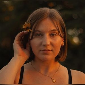 Meet your Posher, Catherine